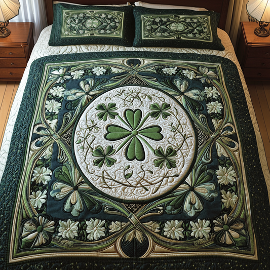 Emerald Luck 3-Piece Quilted Bedding Set NCU0TL2000