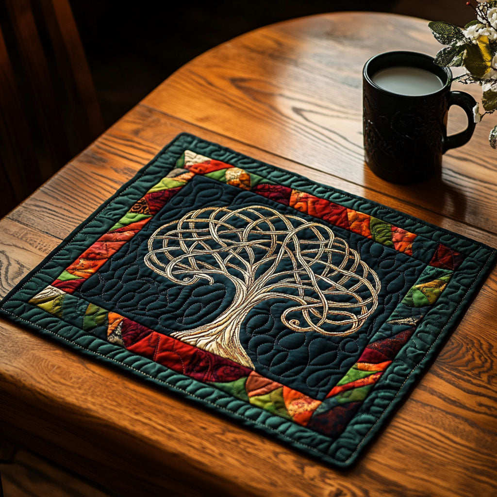 Enchanted Path Quilted Placemat NCU0NT3045