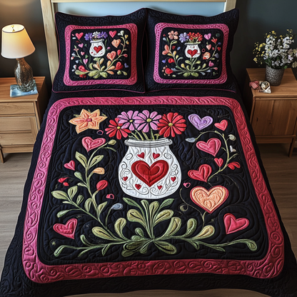 Everlasting Love 3-Piece Quilted Bedding Set NCU0TL2353