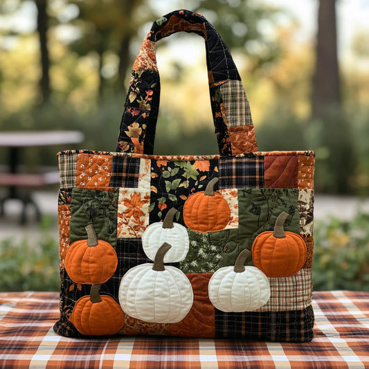 Fall Whispers Quilted Tote Bag NCU0DV6951