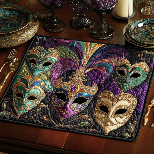 Feathered Beauty Quilted Place Mat NCU0VH2778