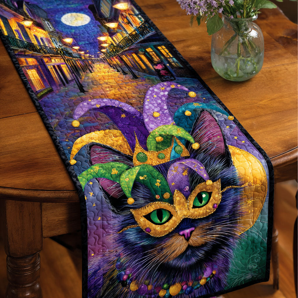 Festive Cat Quilted Table Runner NCU0NT11804