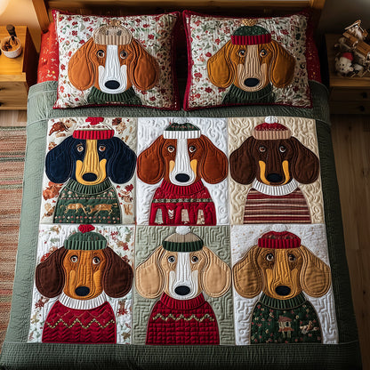 Festive Dachshund Night 3-Piece Quilted Bedding Set NCU0TH3617