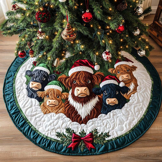 Festive Highland Joy Christmas Quilted Tree Skirt NCU0NT2421