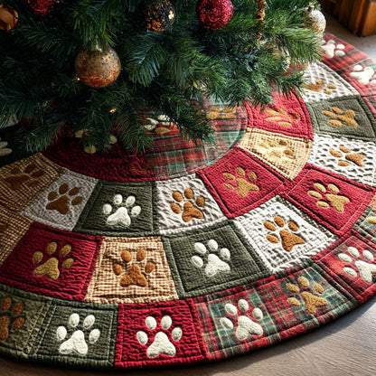 Festive Tracks Christmas Quilted Tree Skirt NCU0TV1068