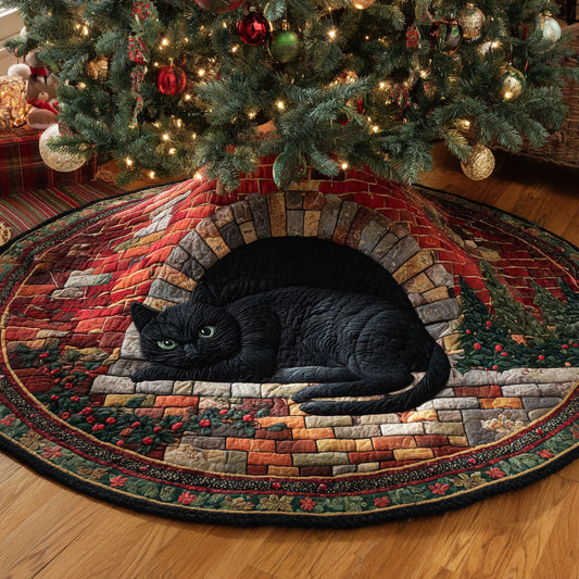 Fireplace Cat Den Christmas Quilted Tree Skirt NCU0TV1112
