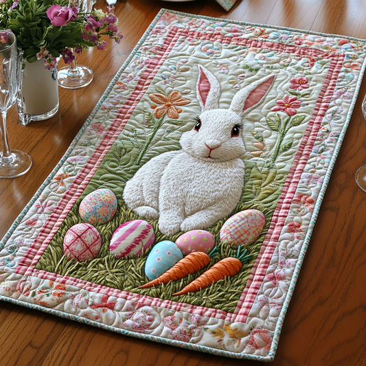 Floral Hallelujah Quilted Table Runner NCU0DV4014
