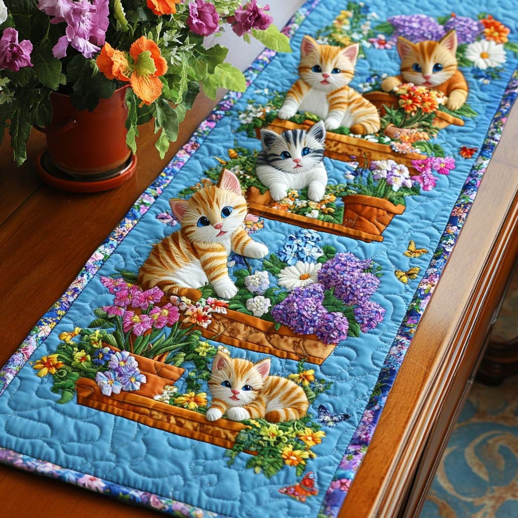 Cat Quilted Table Runner NCU0VT236