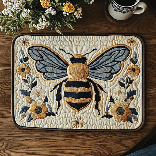 Floral Winged Bee Quilted Placemat NCU0NT4361
