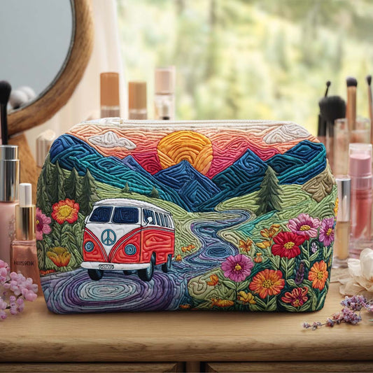 Free Spirit Horizons Quilted Makeup Bag NCU0PT9471