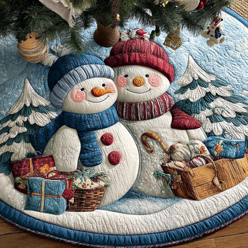 Frosty Hug Duo Quilted Tree Skirt NCU0XD1981