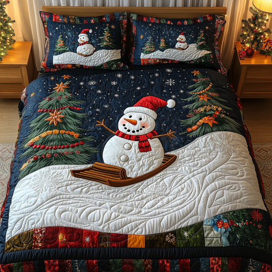 Frosty Joy 3-Piece Quilted Bedding Set NCU0TL2277