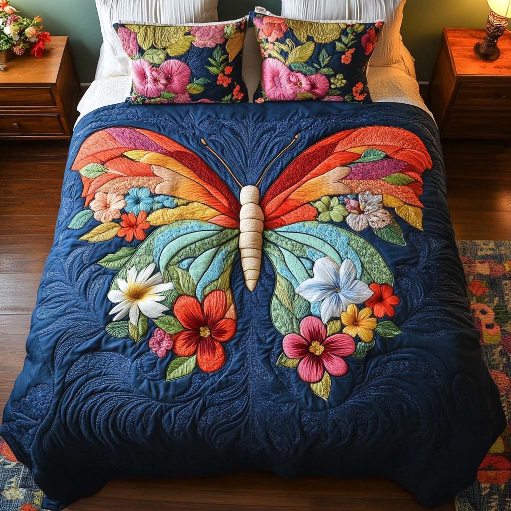 Gentle Butterfly Glow 3-Piece Quilted Bedding Set NCU0NT8327