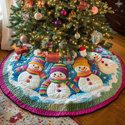 Gentle Snowman Christmas Quilted Tree Skirt NCU0NT11089