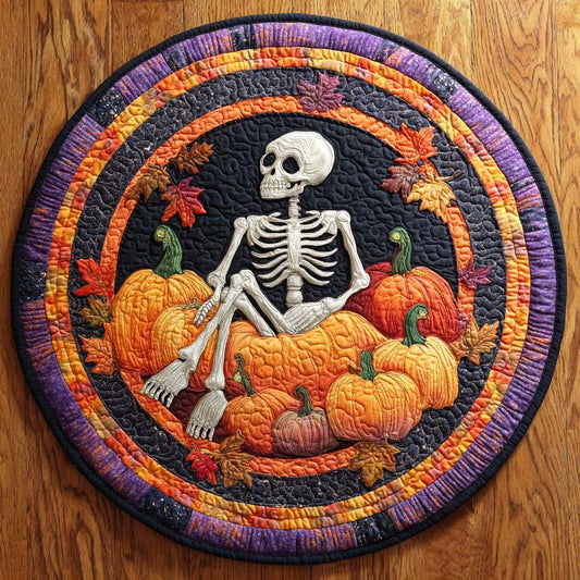 Ghostly Shadows Quilted Round Mat NCU0TD164