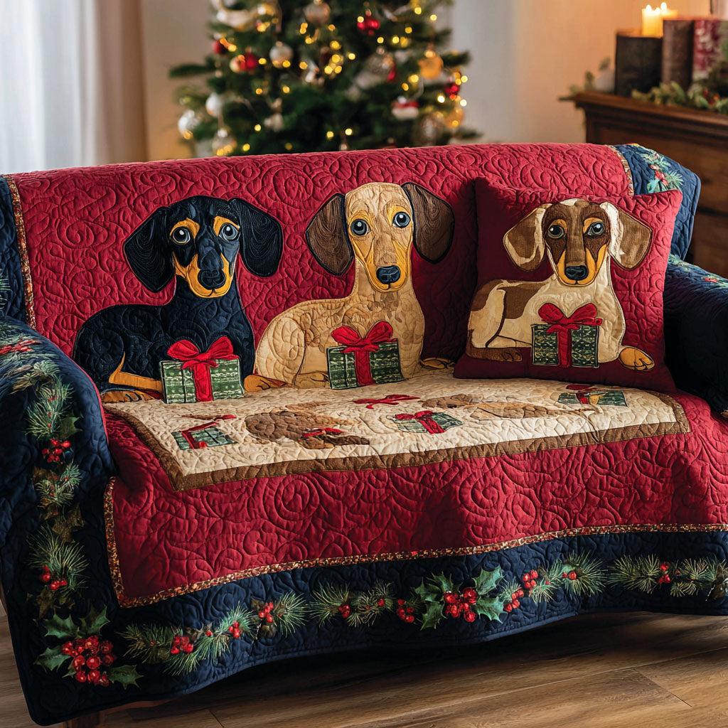Gifted Little Paws Quilted Sofa Cover NCU0TV939