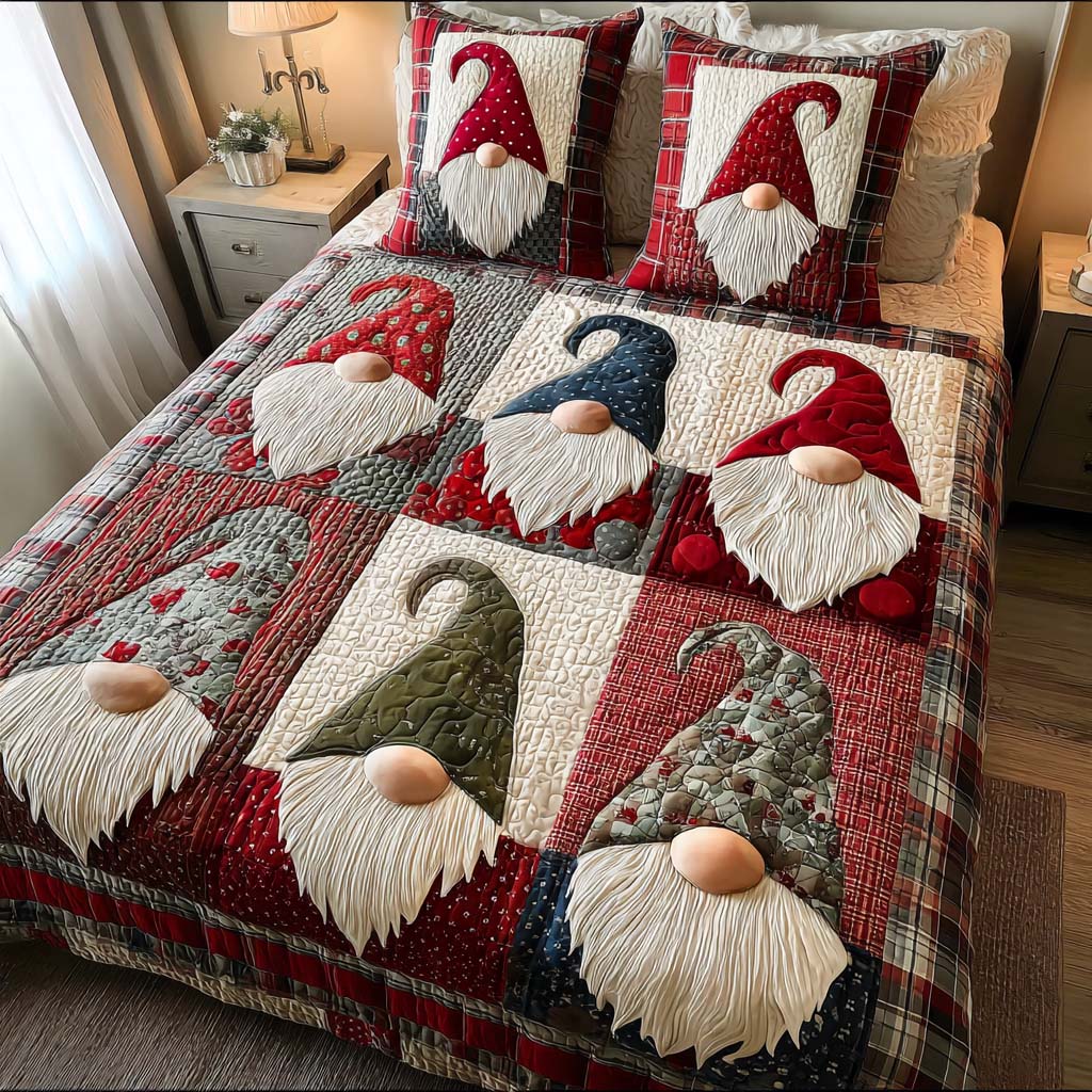Gnome Patchwork 3-Piece Quilted Bedding Set NCU0NT11138