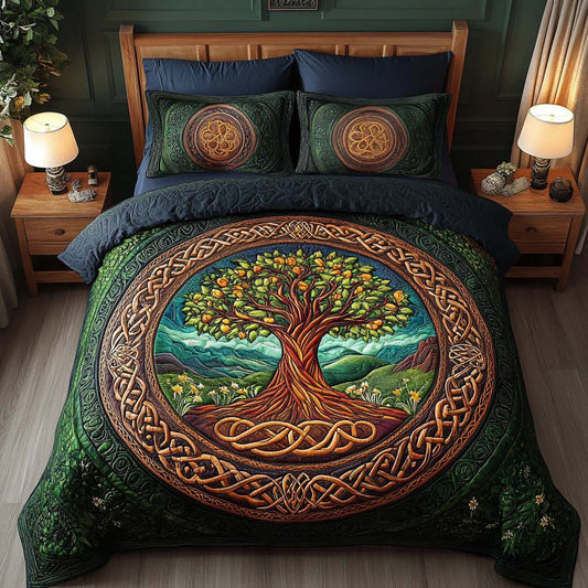 Golden Canopy 3-Piece Quilted Bedding Set NCU0NT7740