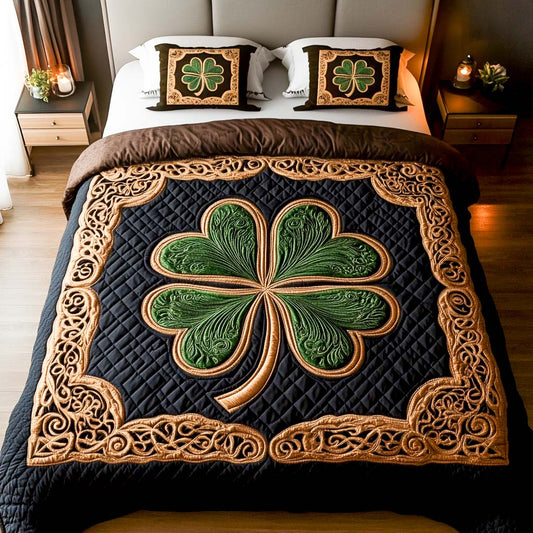 Golden Clover 3-Piece Quilted Bedding Set NCU0NT2397