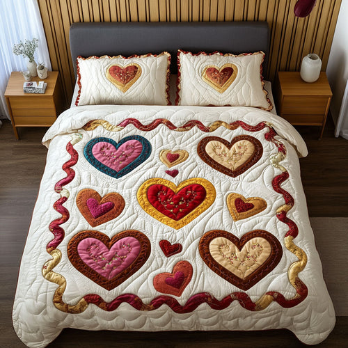 Golden Embrace 3-Piece Quilted Bedding Set NCU0NT3210