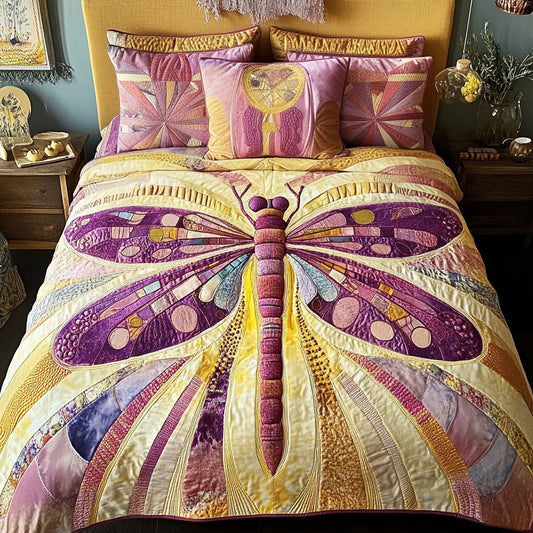 Golden Flutter 3-Piece Quilted Bedding Set NCU0PT4235