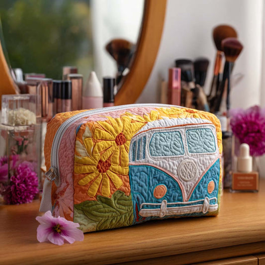 Golden Horizon Camper Quilted Makeup Bag NCU0PT9429