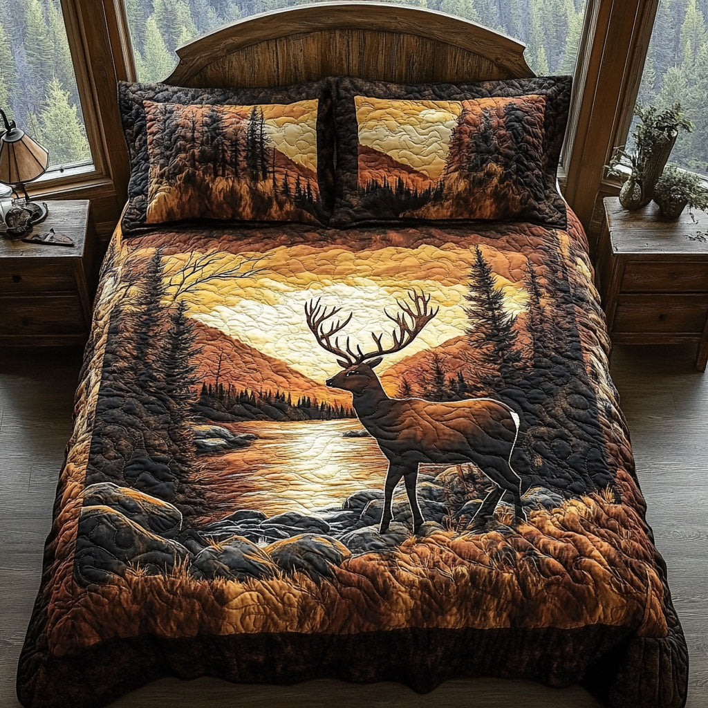 Golden Hour Elk 3-Piece Quilted Bedding Set NCU0PT3454