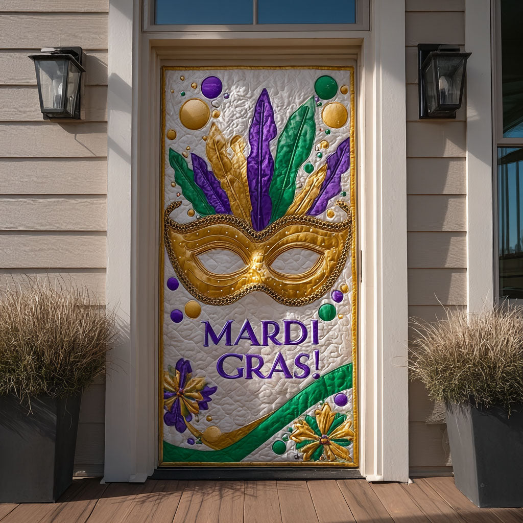 Golden Jester Quilted Door Cover NCU0PT11067