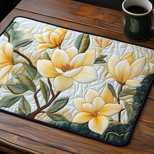 Golden Magnolia Quilted Placemat NCU0NT4204