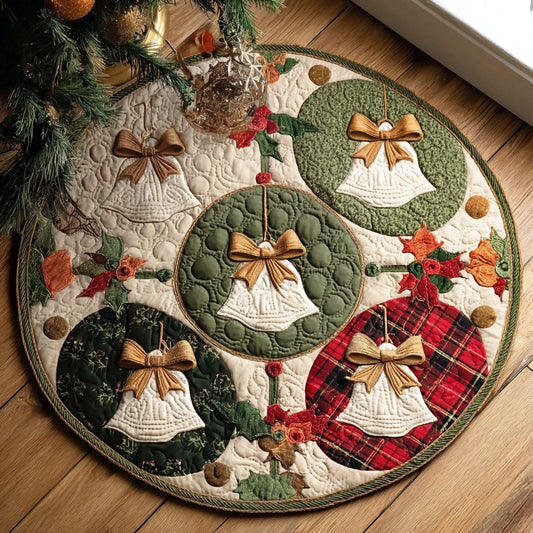 Golden Noel Quilted Round Mat NCU0PT9175
