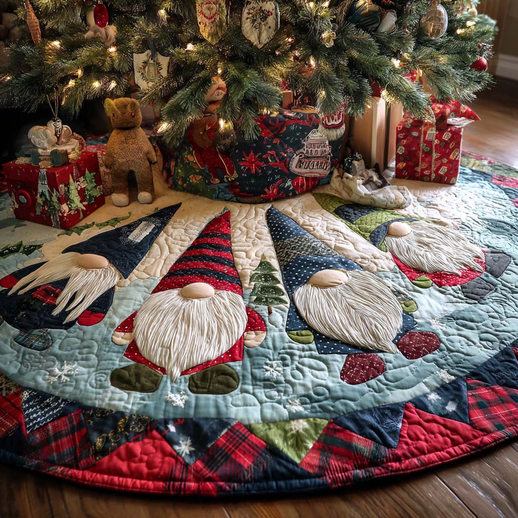 Good Fortune Christmas Quilted Tree Skirt NCU0NT11093