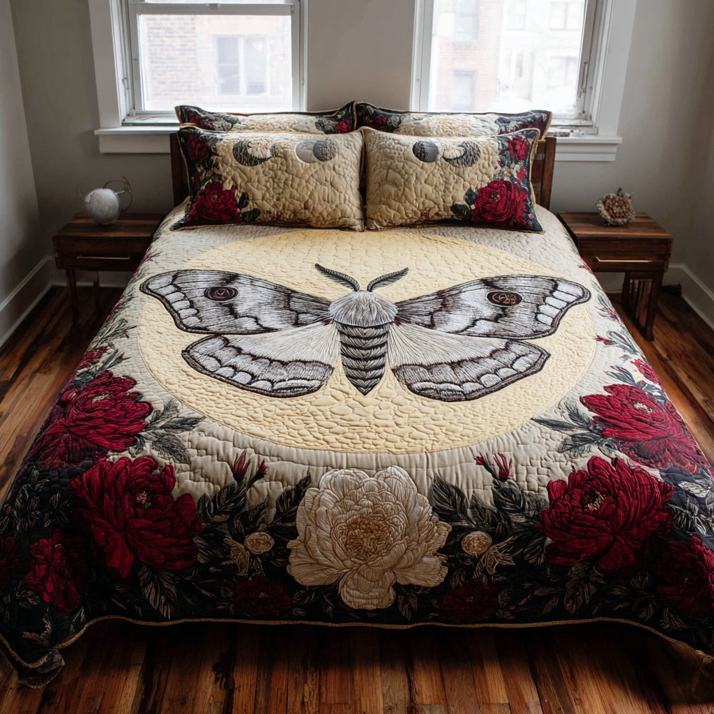 Grey Moth 3-Piece Quilted Bedding Set NCU0VL3757