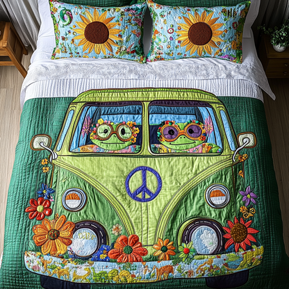 Groovy Frog 3-Piece Quilted Bedding Set NCU0DK7903