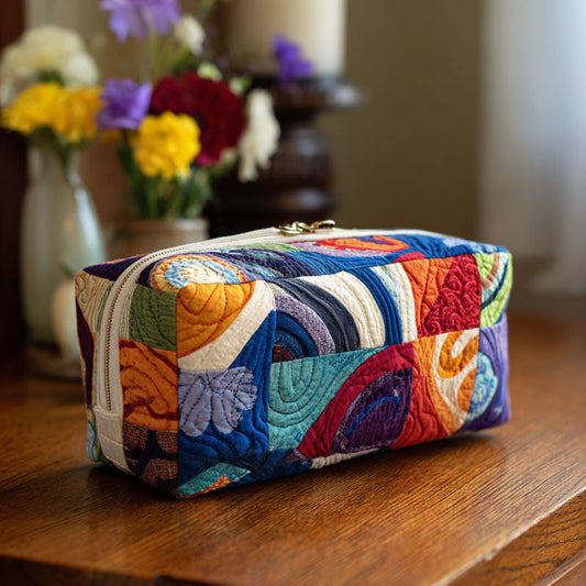 Groovy Waves Quilted Makeup Bag NCU0PT9289