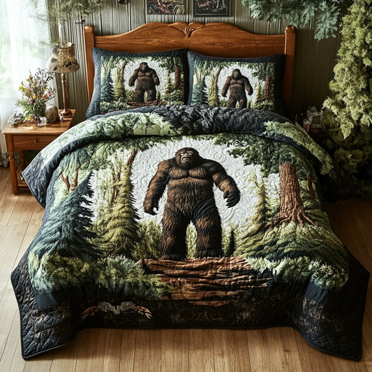 Hidden Giant 3-Piece Quilted Bedding Set NCU0DK7037