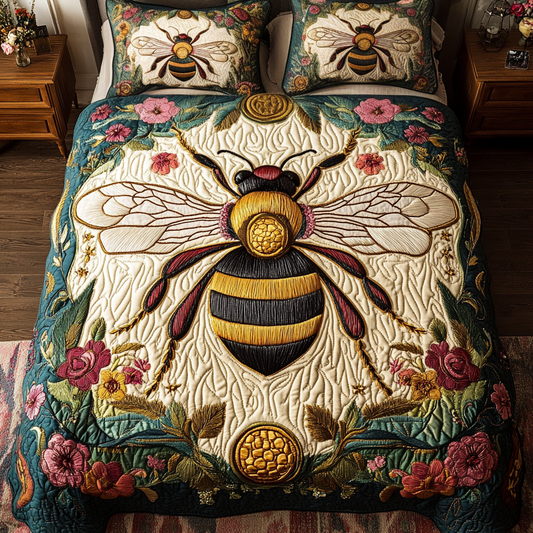 Hive Heart 3-Piece Quilted Bedding Set NCU0VH1741