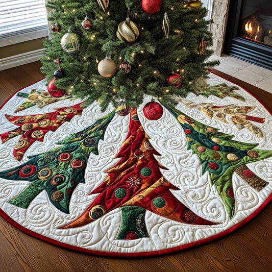 Holiday Forest Charm Quilted Christmas Tree Skirt NCU0PT1325