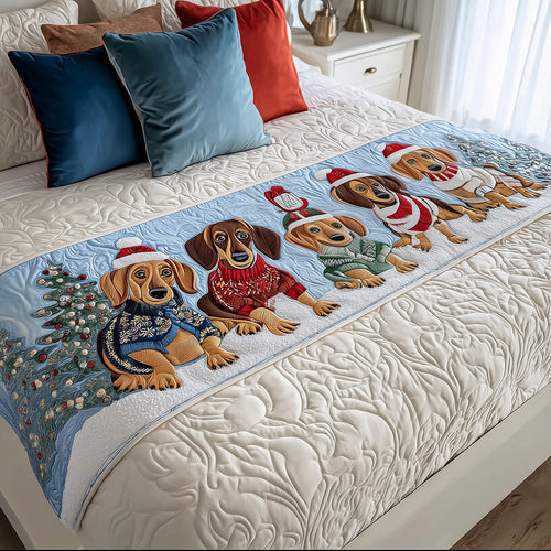 Holiday Hound Quilted Bed Runner NCU0TH3543