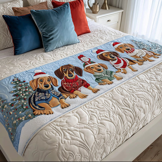 Holiday Hound Quilted Bed Runner NCU0TH3543