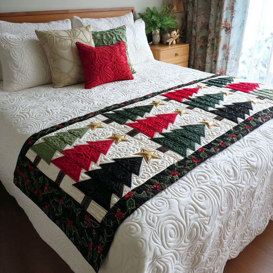 Holiday Peaks Quilted Bed Runner NCU0TV378