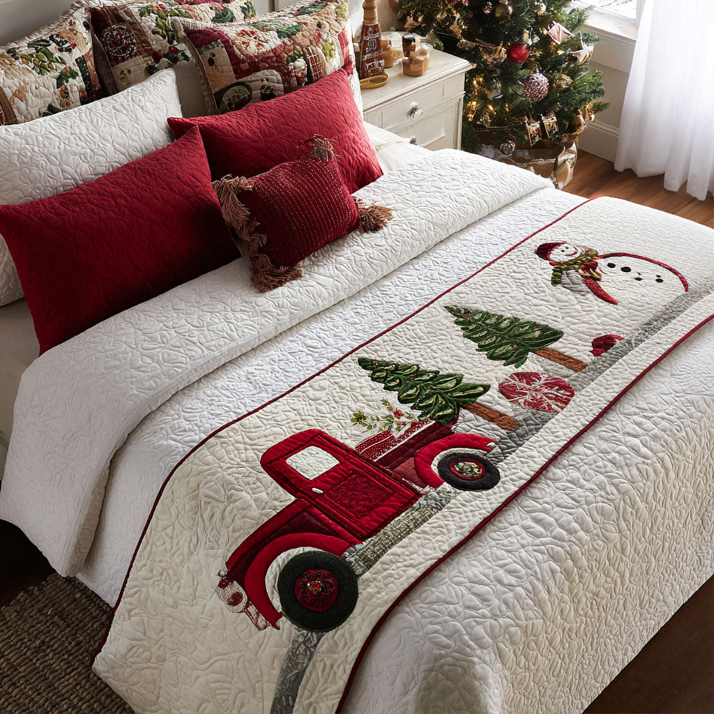 Holiday Pickup Quilted Bed Runner NCU0PT9094