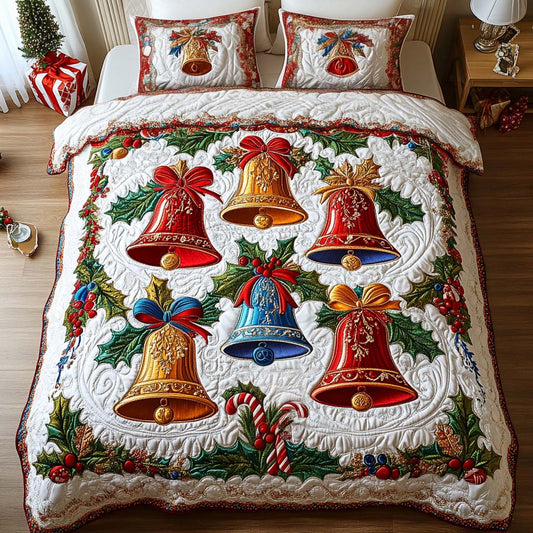 Holiday Spirit 3-Piece Quilted Bedding Set NCU0NT2018