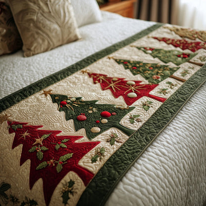 Holly Forest Quilted Bed Runner NCU0TV661