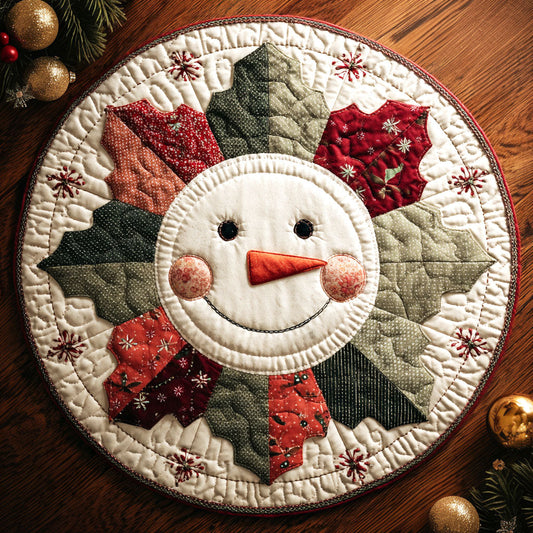 Holly Jolly Face Quilted Round Mat NCU0TV314