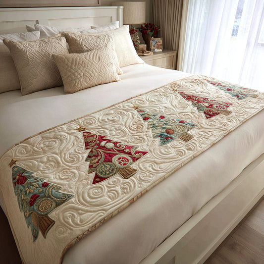Holly Jolly Tree Quilted Bed Runner NCU0PT9112