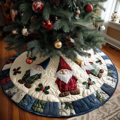 Homestead Gnomes Christmas Quilted Tree Skirt NCU0PT10629