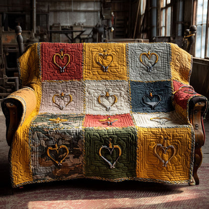 Hook and Line Heritage Quilted Sofa Cover NCU0PT11079