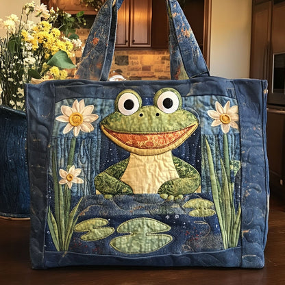 Hoppy Hour Quilted Tote Bag NCU0PT8405