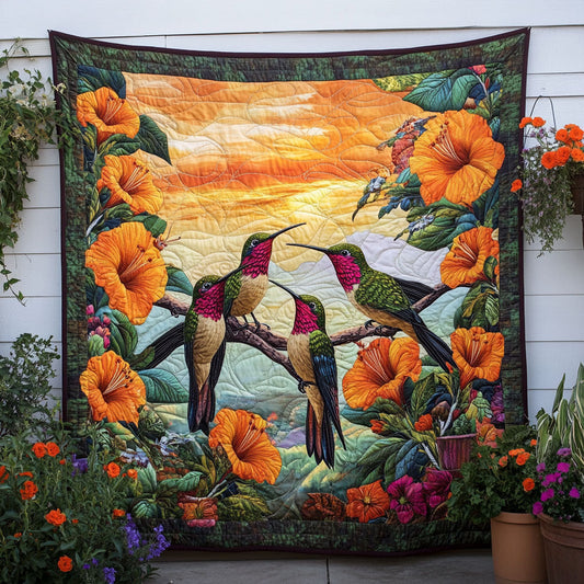 Humming Grace Quilted Blanket NCU0NT6929