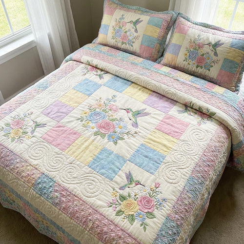 Hummingbird Haven 3-Piece Quilted Bedding Set NCU0DV9349
